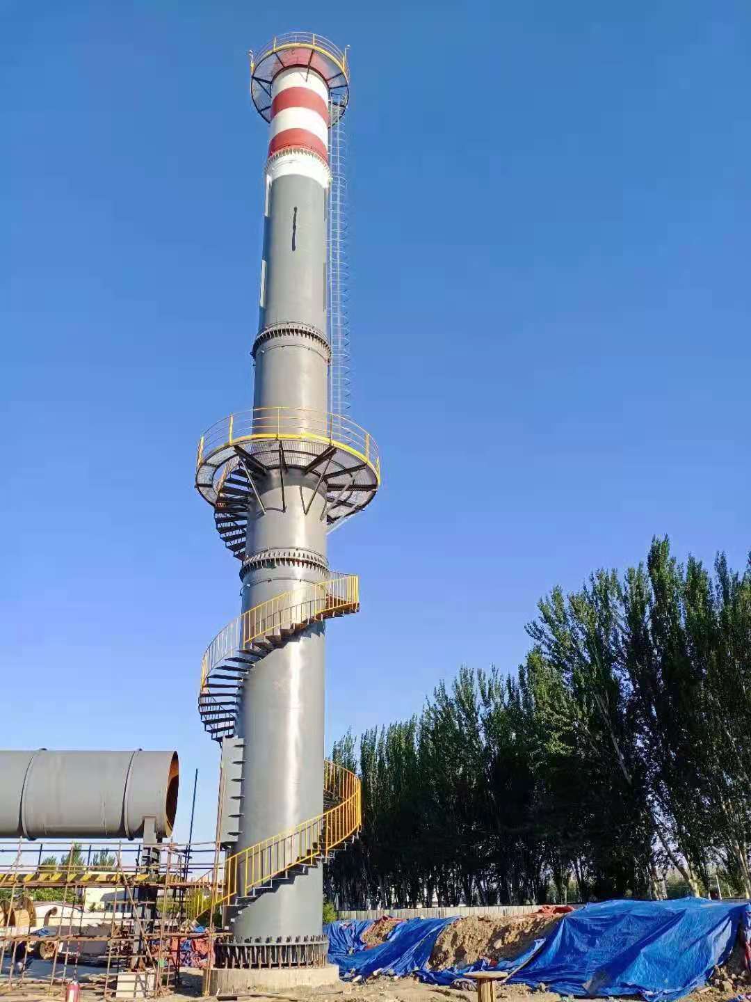 不銹鋼煙囪為什么還會生銹？是不是遇到了假冒偽劣的煙囪廠家？